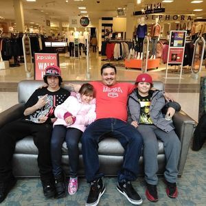 Meet your Posher, Raul